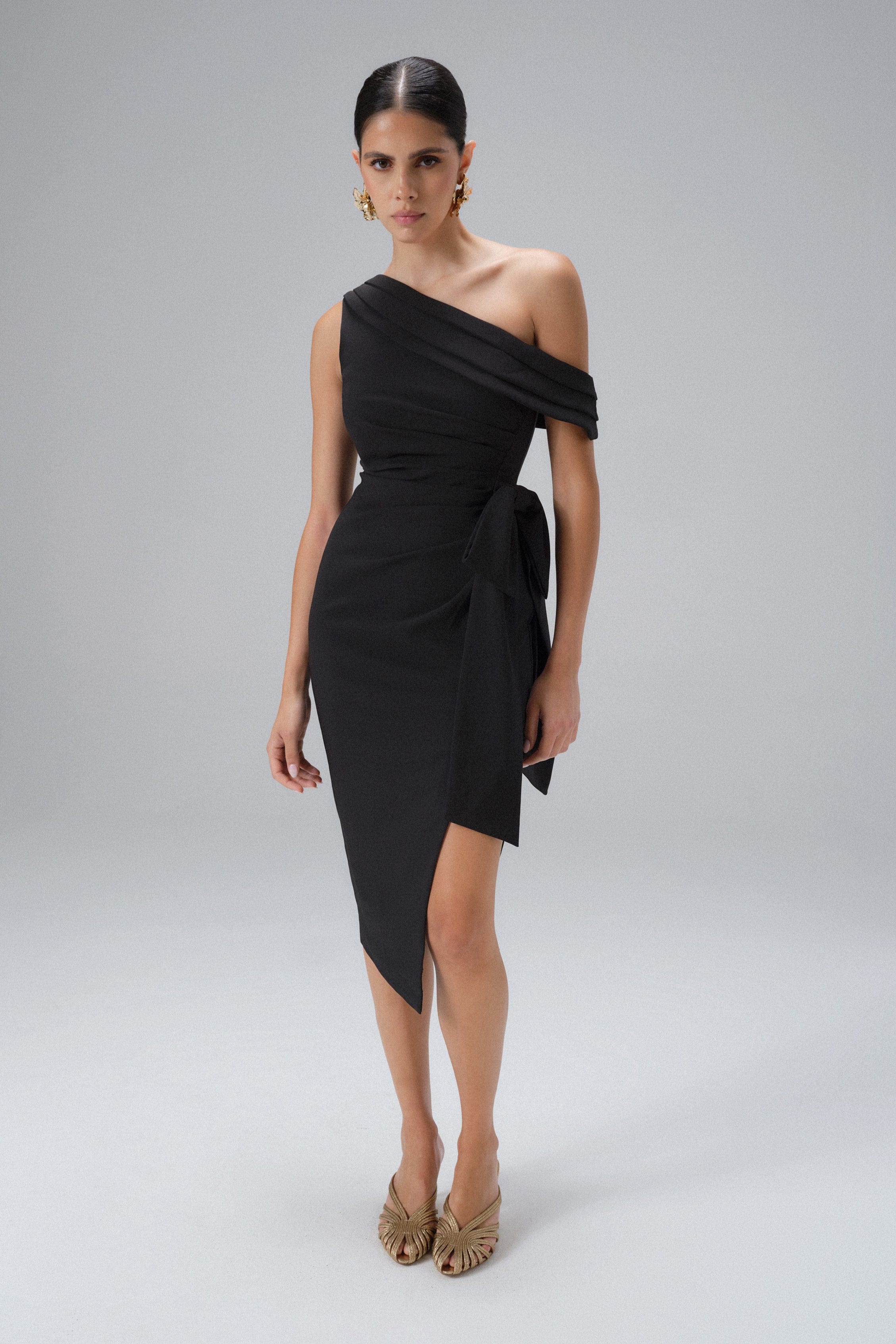 PRE-ORDER HONEY One Shoulder Pleated Bow Midi Dress in Black