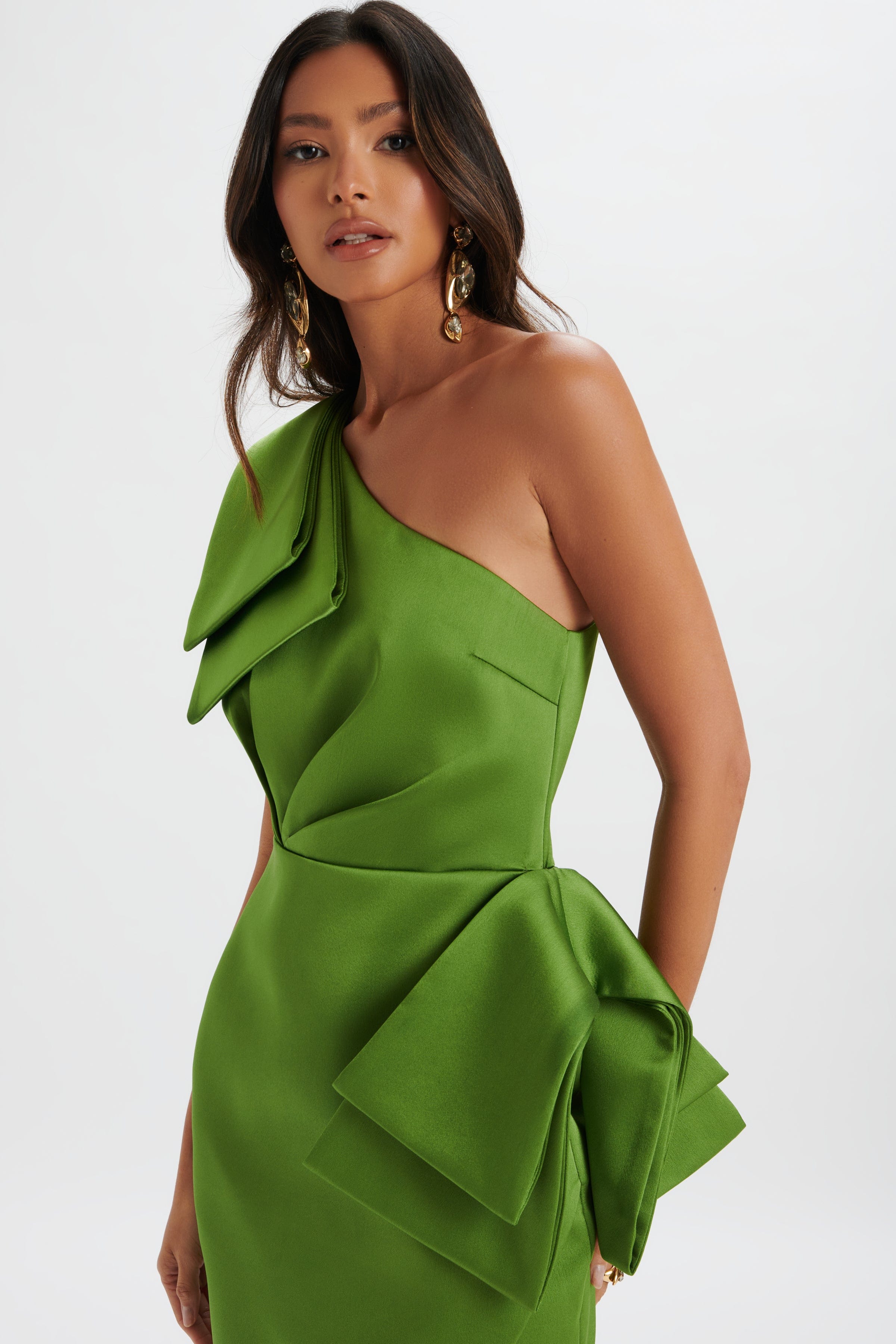 BLOOM One Shoulder Bow Detail Satin Midi Dress in Green