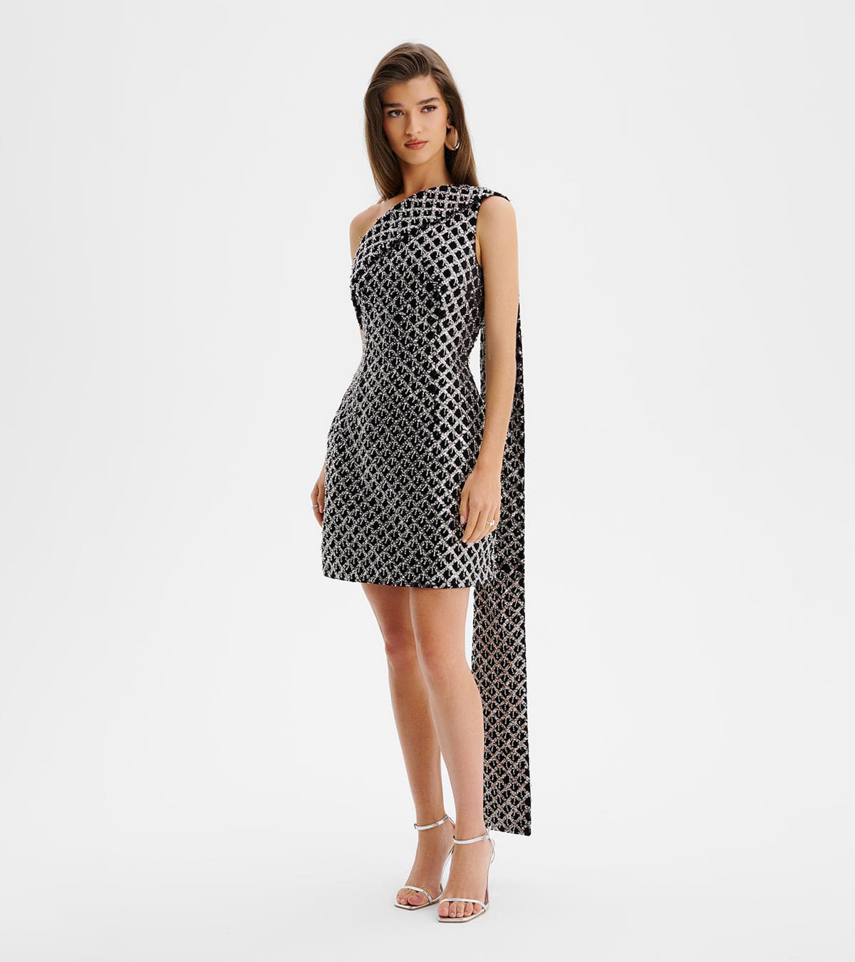 black and white new years dress A Plus Size New Year's Eve Dress from Adrianna Papell