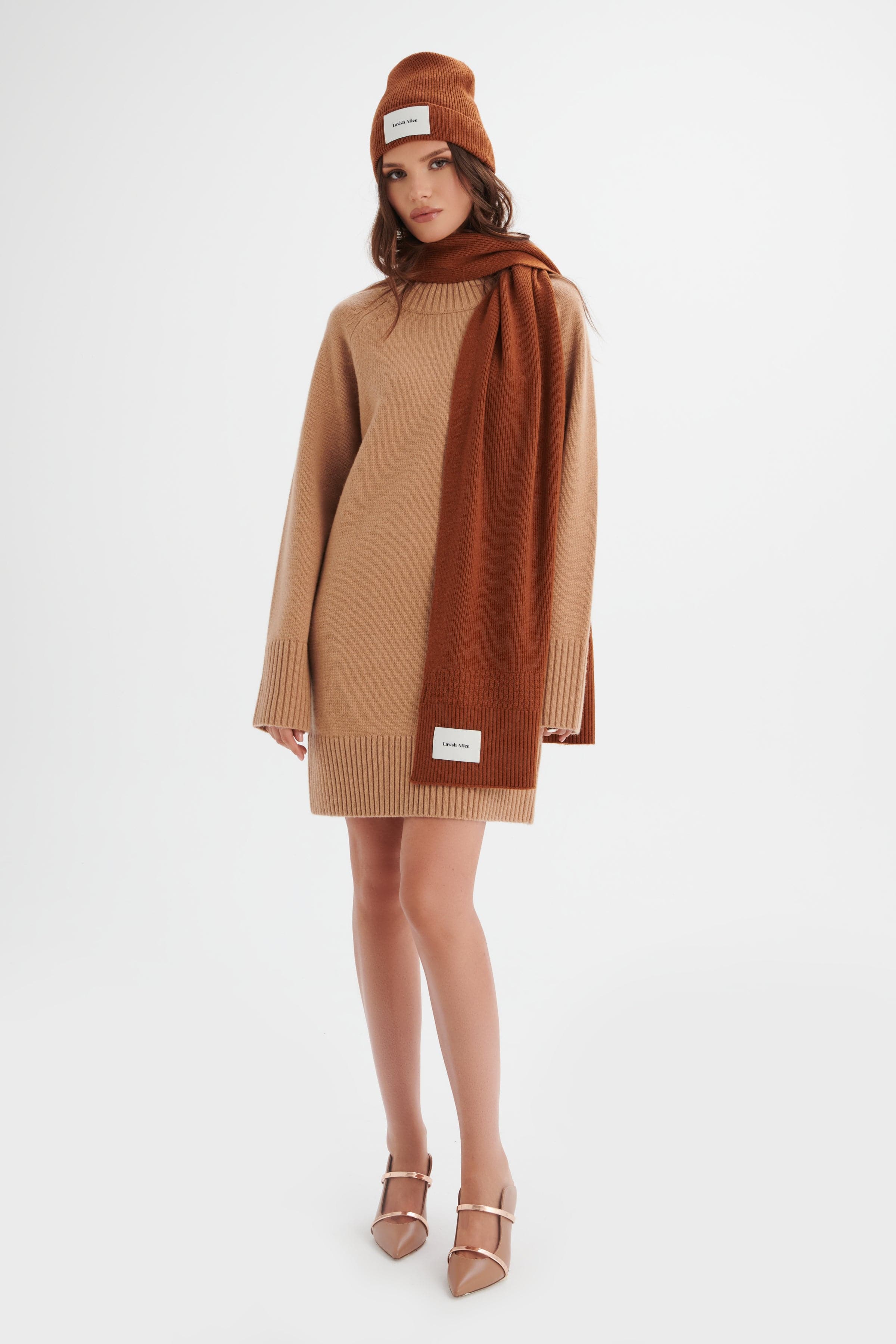 ZOHA Knitted Cashmere Blend Scarf in Camel