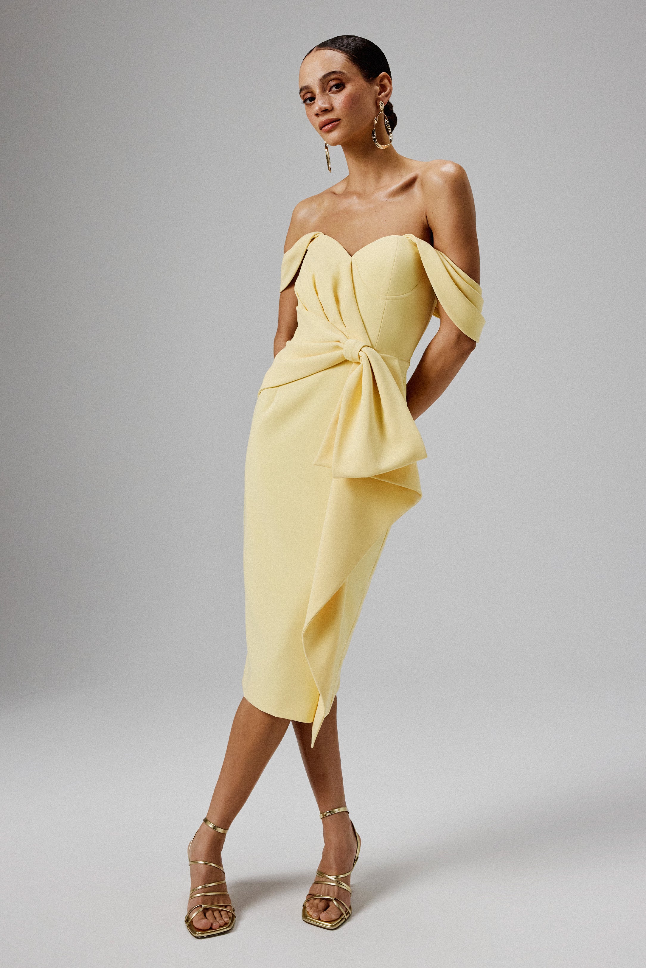 LORI Off Shoulder Bow Detail Midi Dress in Yellow