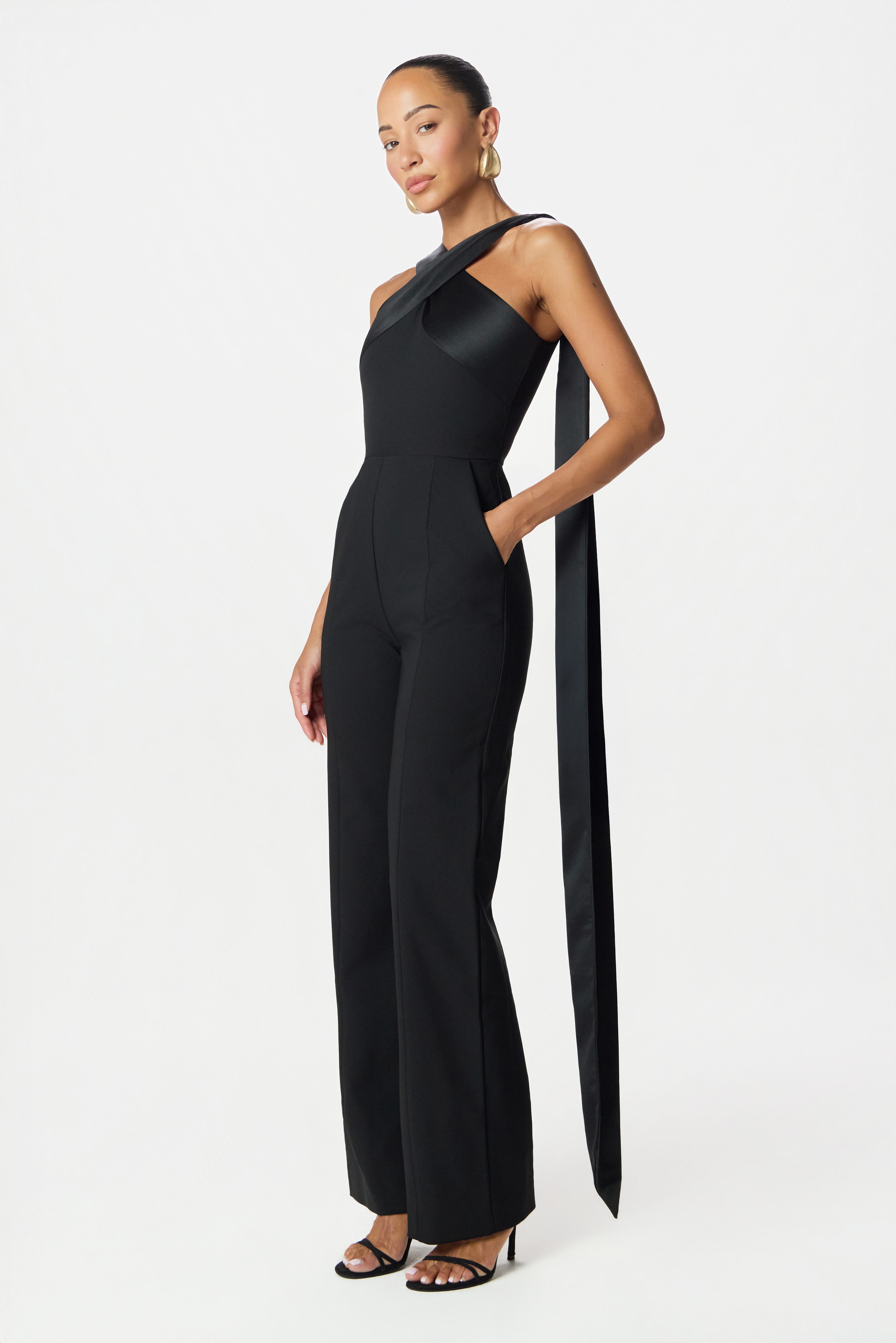 CHANTELLE Halter Neck Jumpsuit in Black