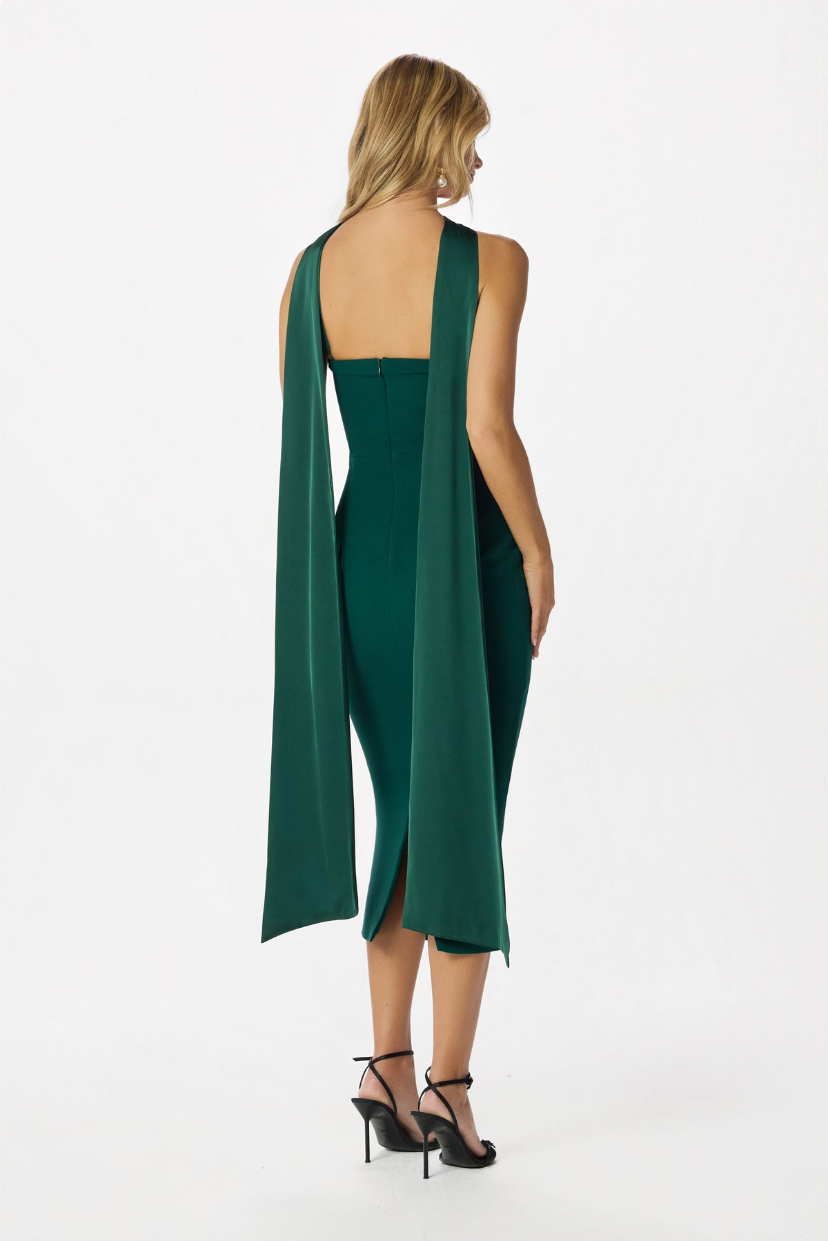 ZENDEYA Bandeau Neck Midi Dress in Emerald